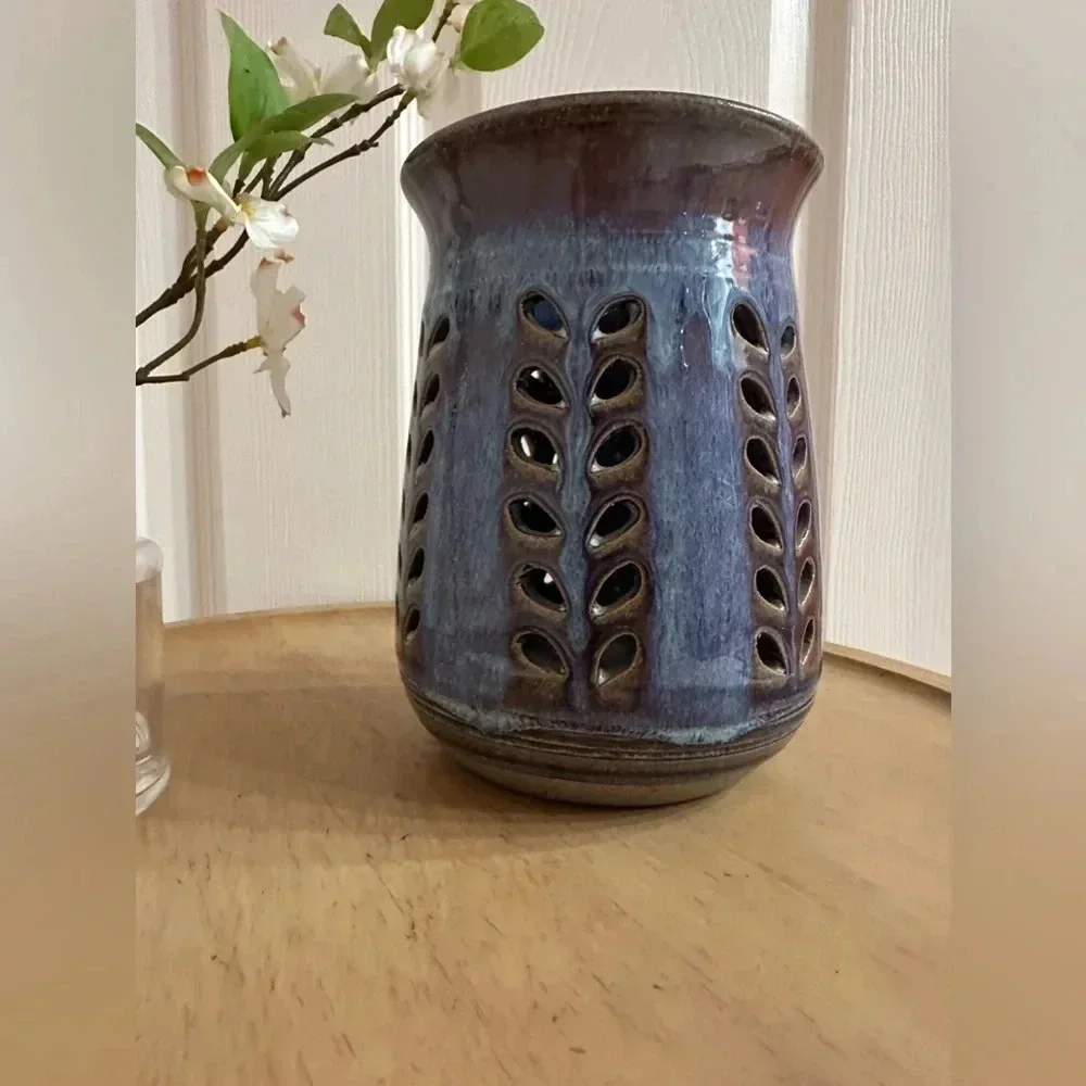 POTTERY ~ Cobalt blue w/hint of purple rim by Betty Gelvin of Maggie Valley - Picture 5 of 7